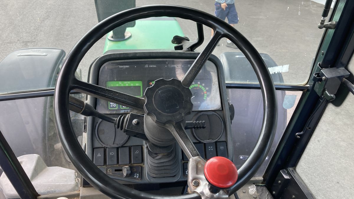 Tracteur Deutz Fahr DX 6.11 Année 1992